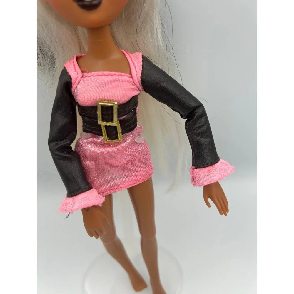 Bratzillia Sashabella Paws fashion doll